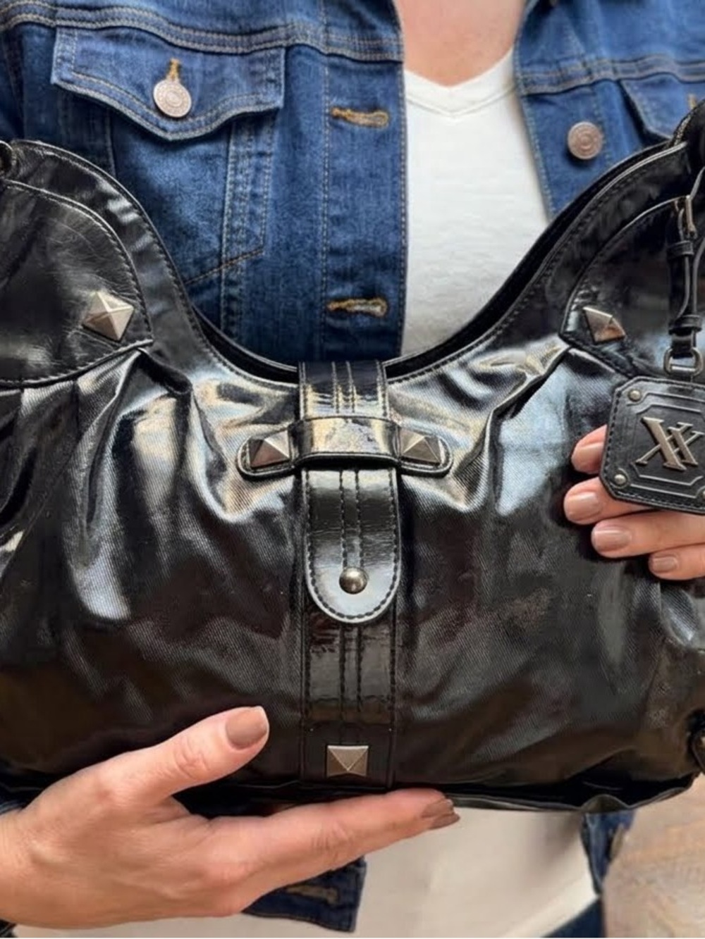 Vintage Maxx New York Black Y2K Hobo Shoulder Bag with Logo Charm GUC So Cute 🥰